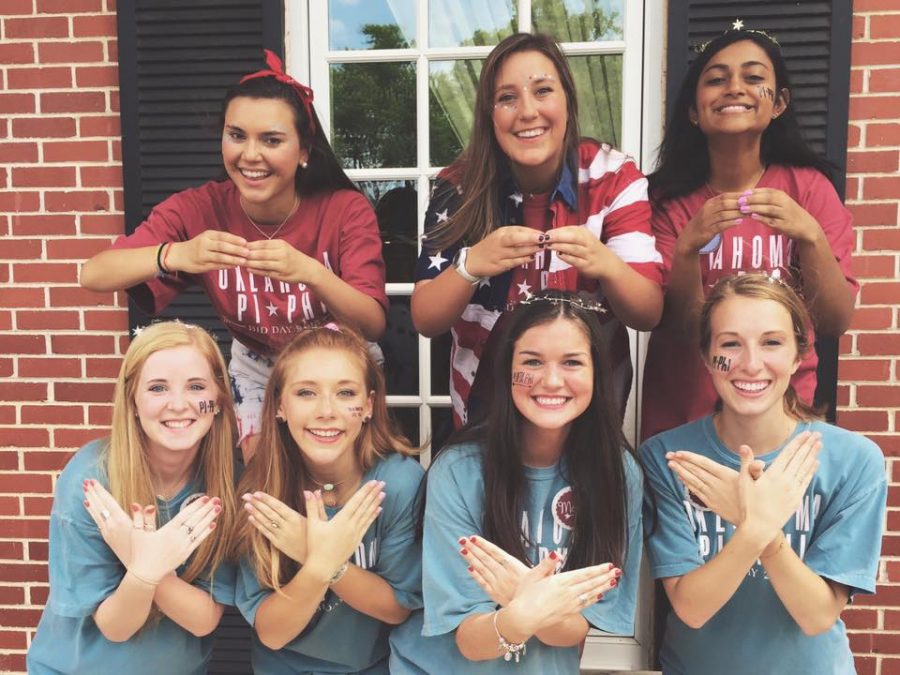 Journalism junior Supriya Sridhar (top right) and other members of Pi Phi pose for a photo during rush August 2015. Provided by Supriya Sridhar