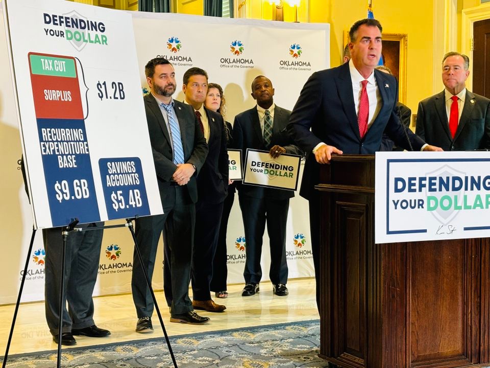 Governor Kevin Stitt delivers his “defending your dollar” plan at a press conference at 9:30 am Tuesday, October 3rd. Less than six hours later, the senate would adjourn sine die without so much as considering a tax cut bill. “If it fails, it fails,” Stitt said. Katrinia Crumbacher Photo/Gaylord News
