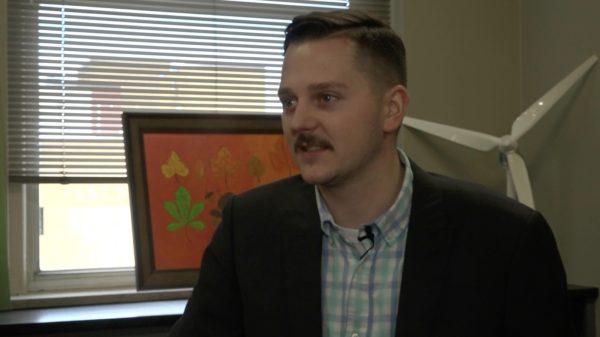 Cody Smith, a policy analyst with the Iowa Environmental Council, said he thinks that renewable energy sources such as solar and wind will continue to grow in Iowa. Ireland Fitzer/Gaylord News 