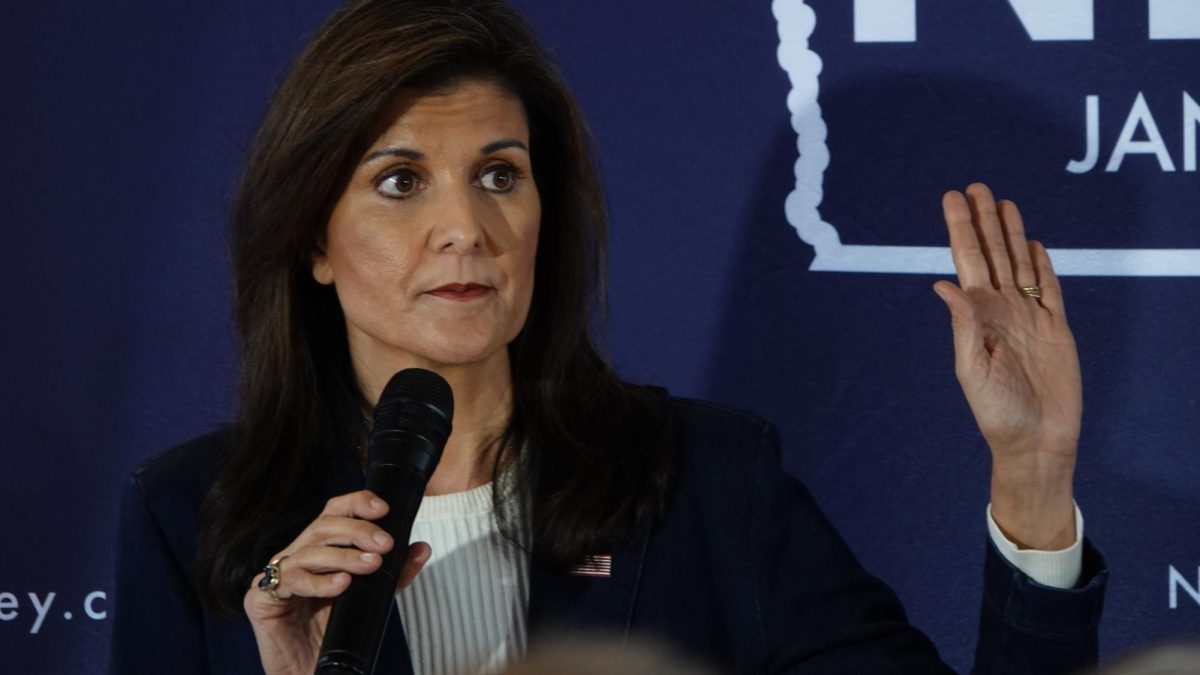Former U.N. Ambassador Nikki Haley campaigns in Ankeny, Iowa, to become the first woman to receive the Republican nomination. Katie Hallum/Gaylord News
